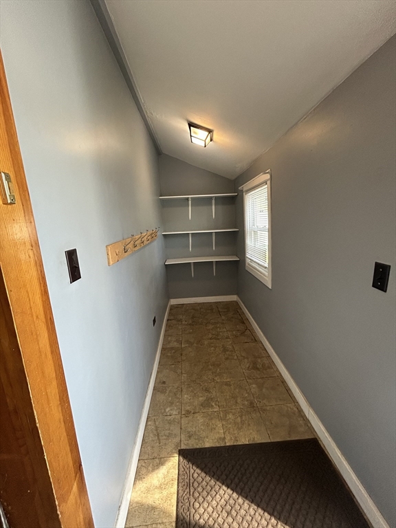 39 Franklin Street R