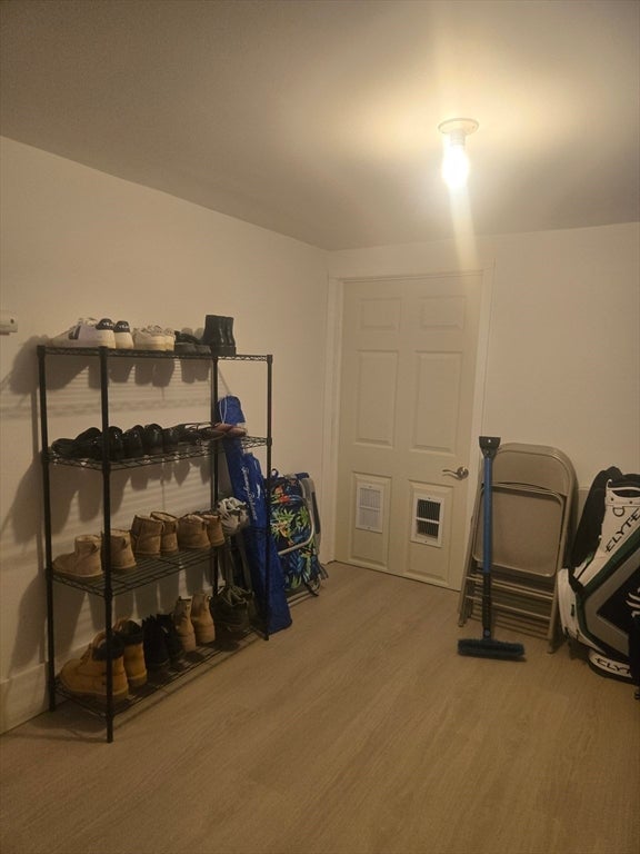 6 Corey Colonial #6, Agawam, MA Photo #14