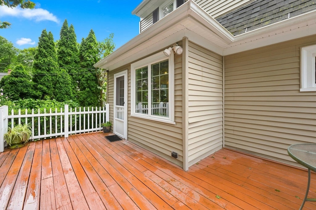 1 Belvidere Ave, Worcester, MA Photo #22