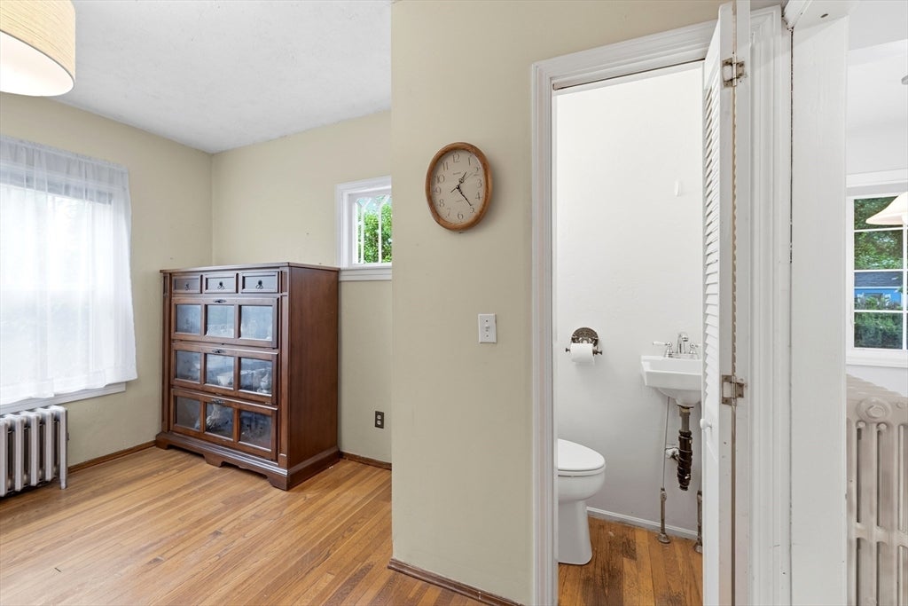 1 Belvidere Ave, Worcester, MA Photo #10