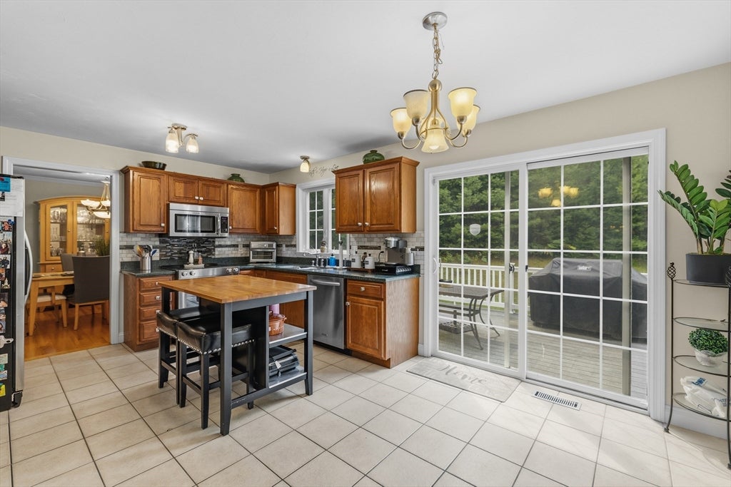 3 Pleasant St