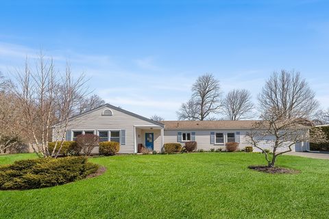 411 Gulf Rd W Dartmouth MA 02748
