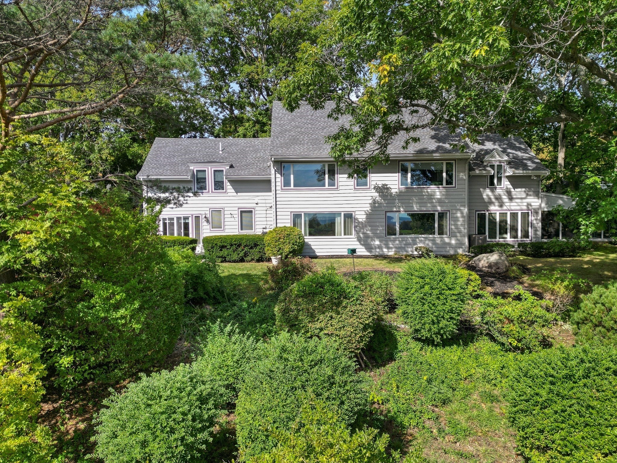 12 Graystone Road, Gloucester MA 01930