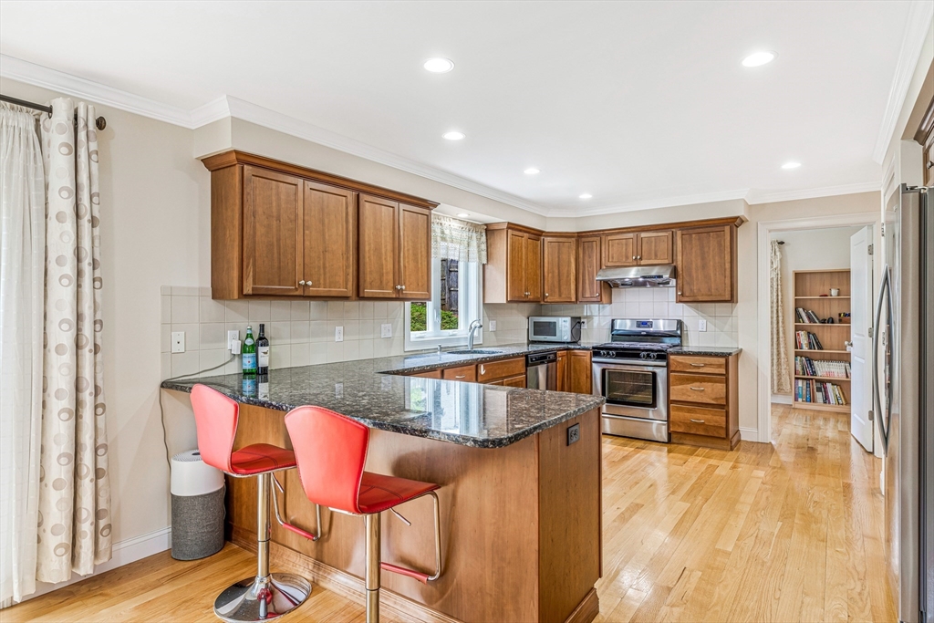 184 College Farm Rd