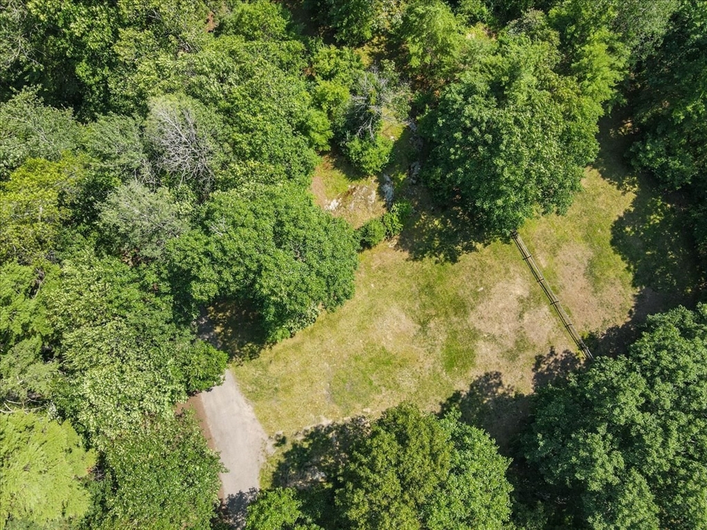 3 Shining Valley Cir