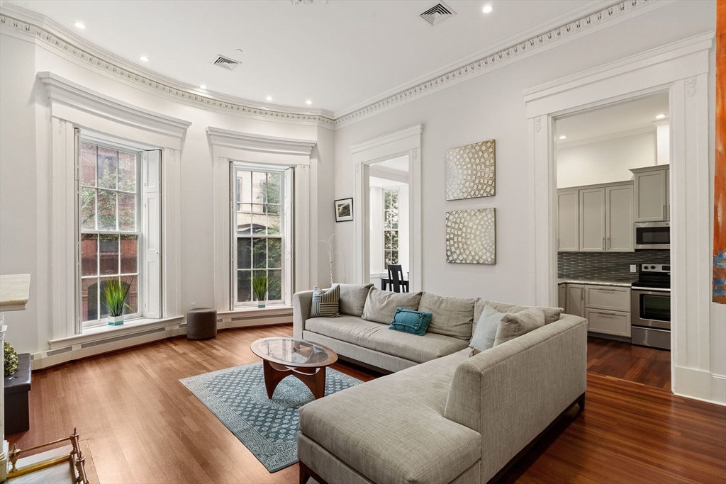 34 Hancock St 2B