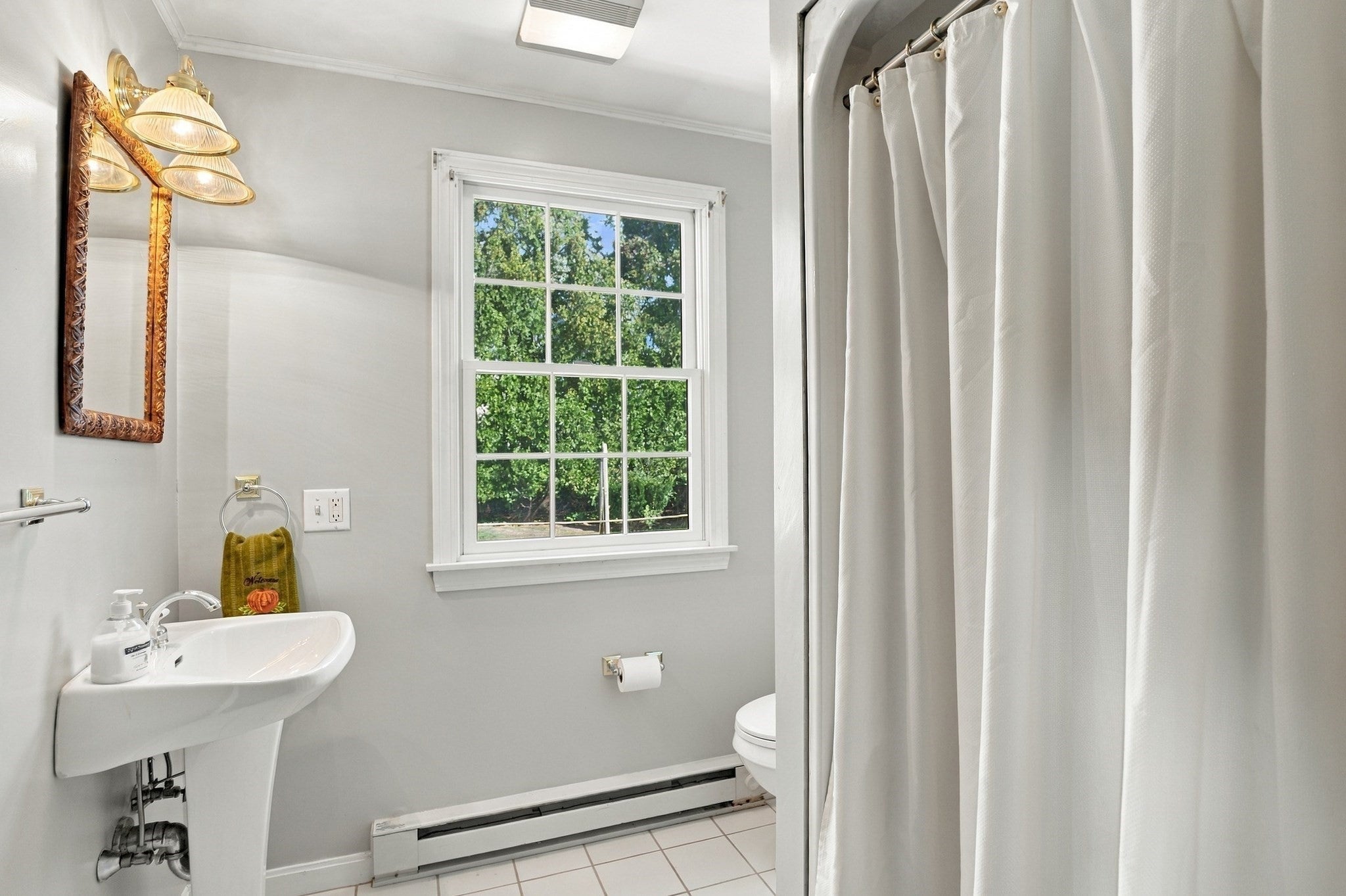 4 Henry Avenue, Woburn, MA, 4 Henry Avenue, Woburn, MA Photo #26