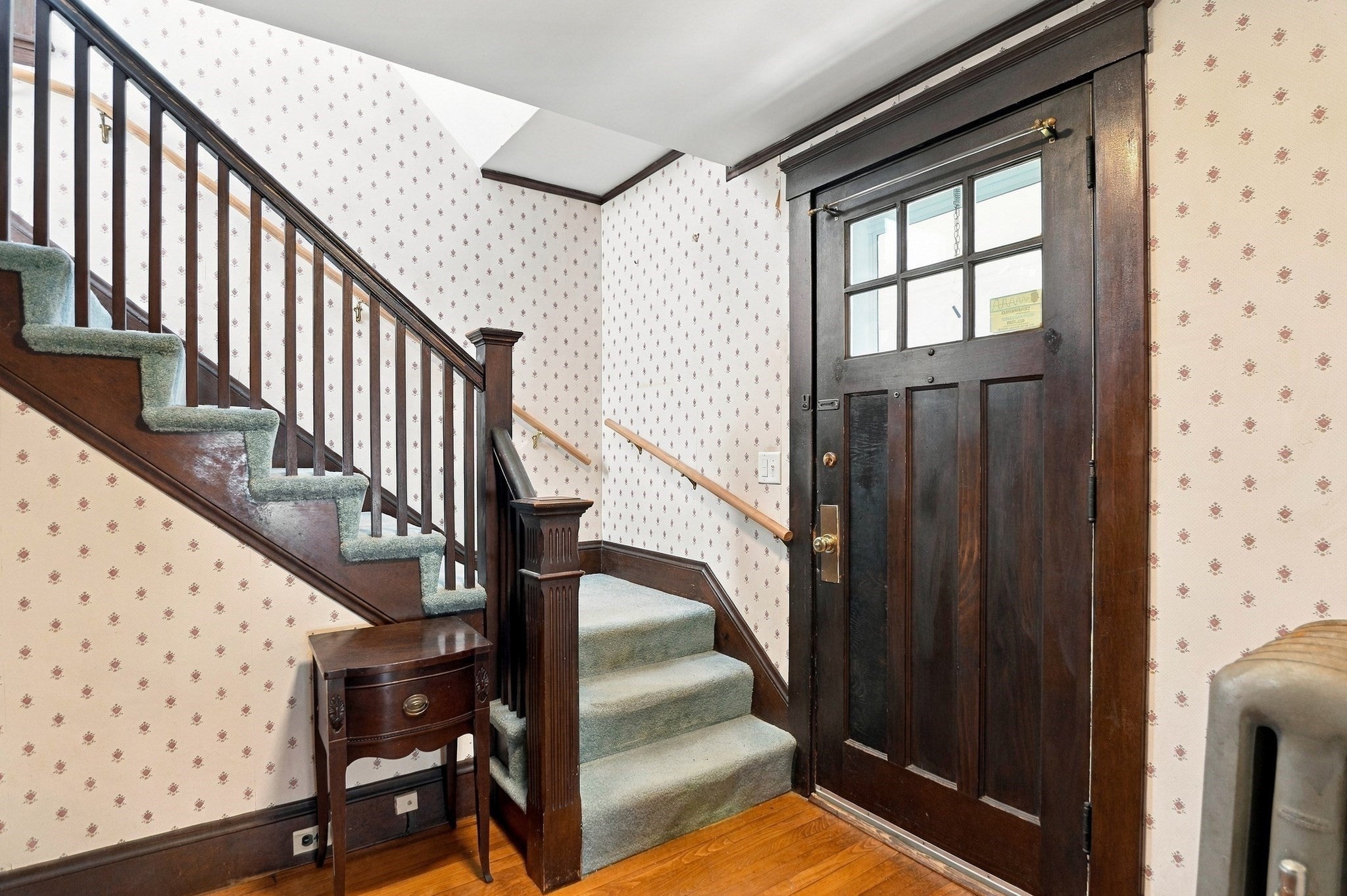 4 Henry Avenue