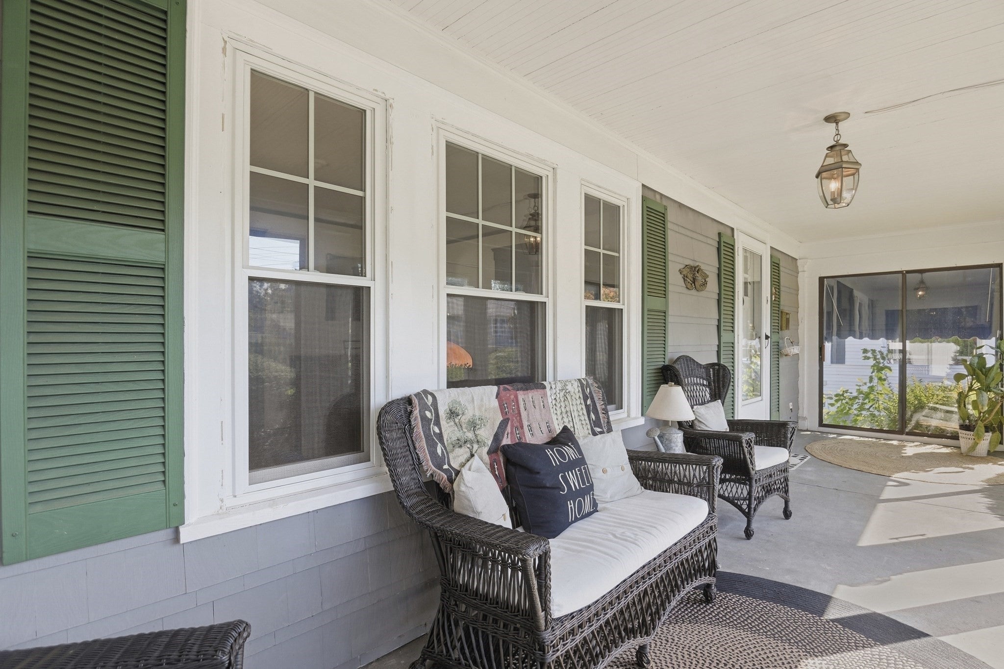 4 Henry Avenue
