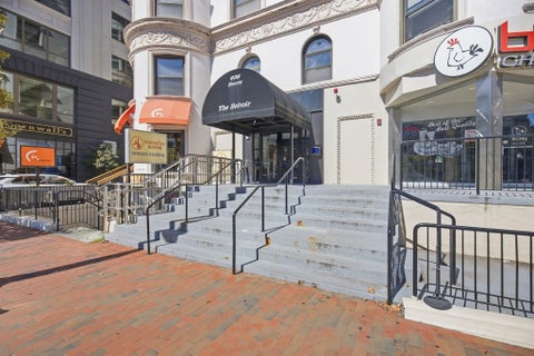 Photo of 636 Beacon St #601, Boston, MA 02215 (MLS # 73581715)