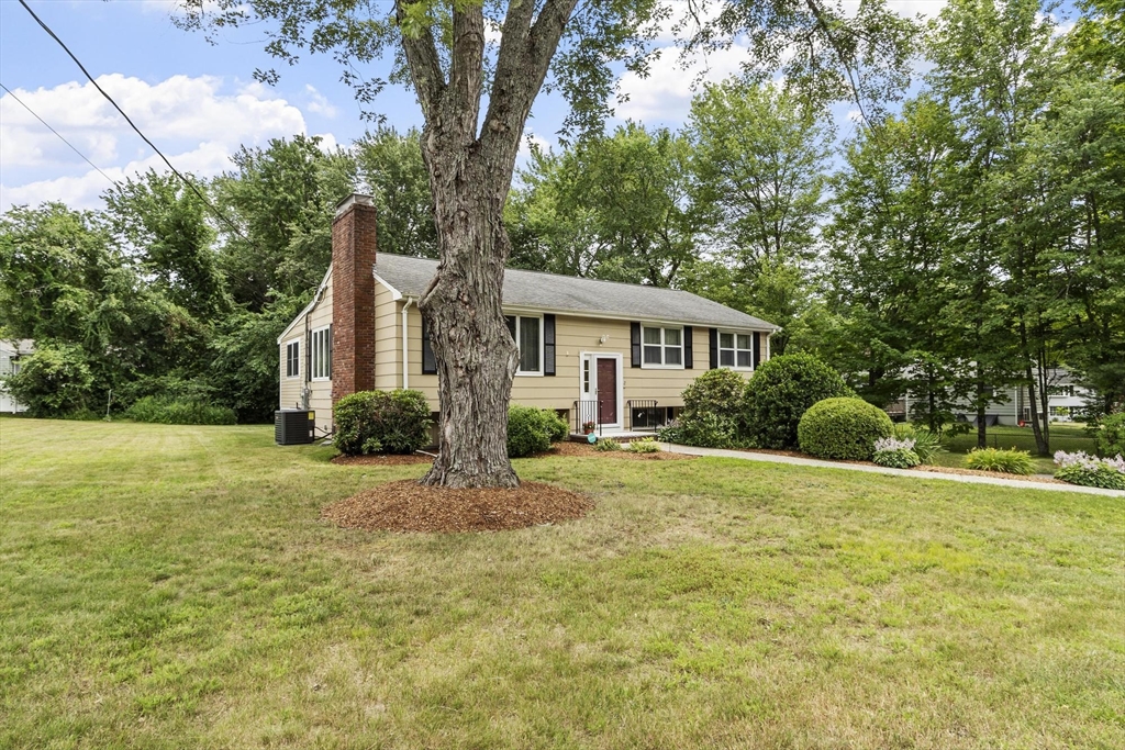2 Appletree Lane