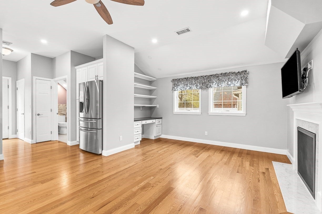 16A Glenwood Ave #A, Winchester, MA Photo #9