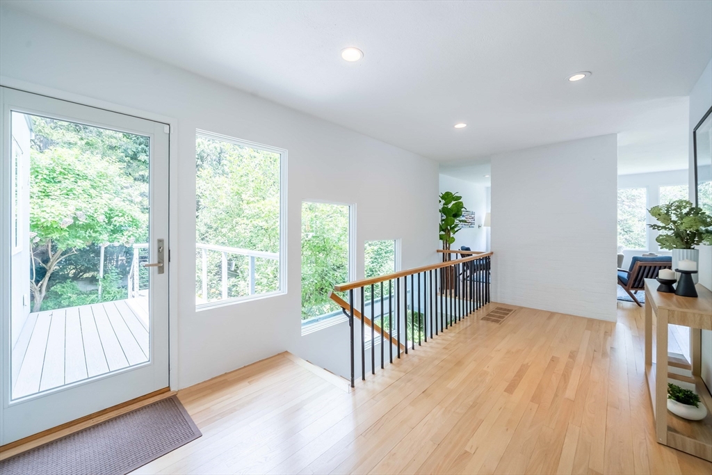 5 Moon Hill Rd
