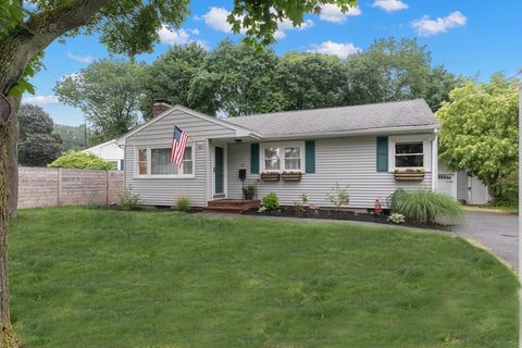 26 Fellsmere St Lynn MA 01904