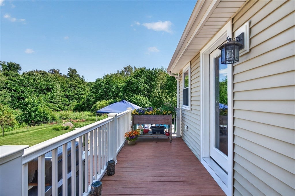 3 Jerridge Ln, Chelmsford, MA, 3 Jerridge Ln, Chelmsford, MA Photo #21