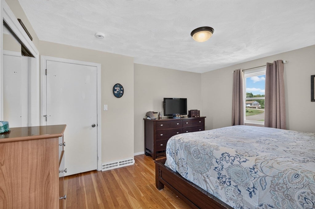 3 Jerridge Ln, Chelmsford, MA, 3 Jerridge Ln, Chelmsford, MA Photo #11