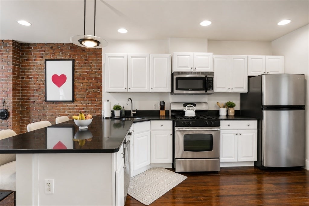169 K St 1