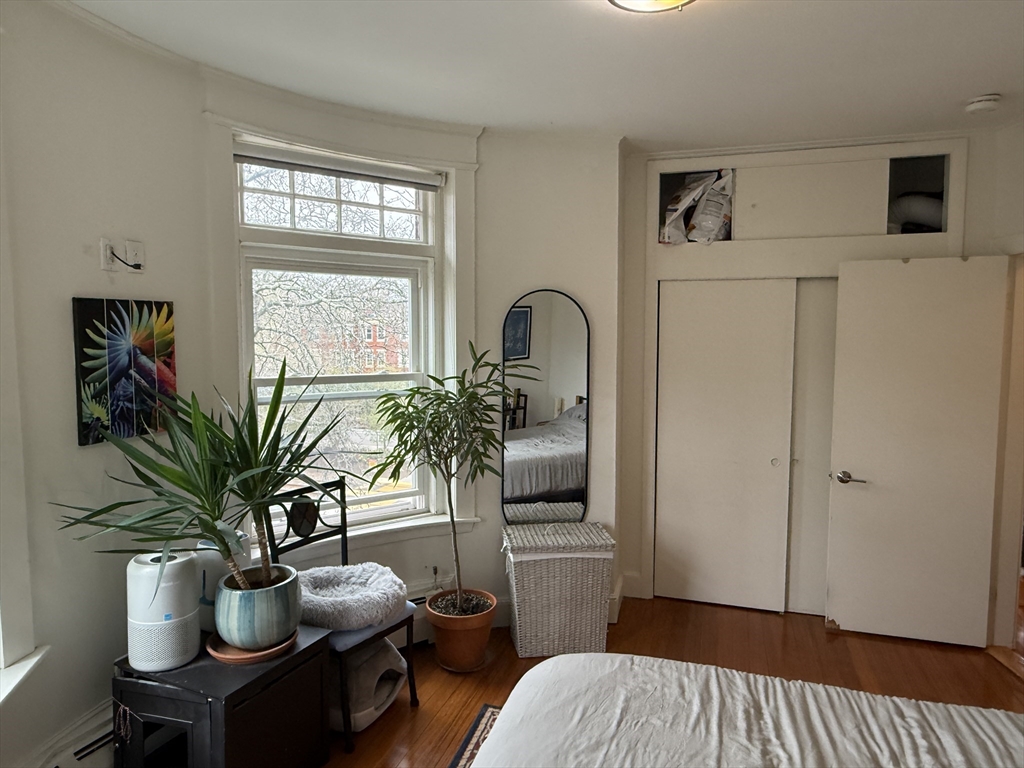 1871 Beacon St 7
