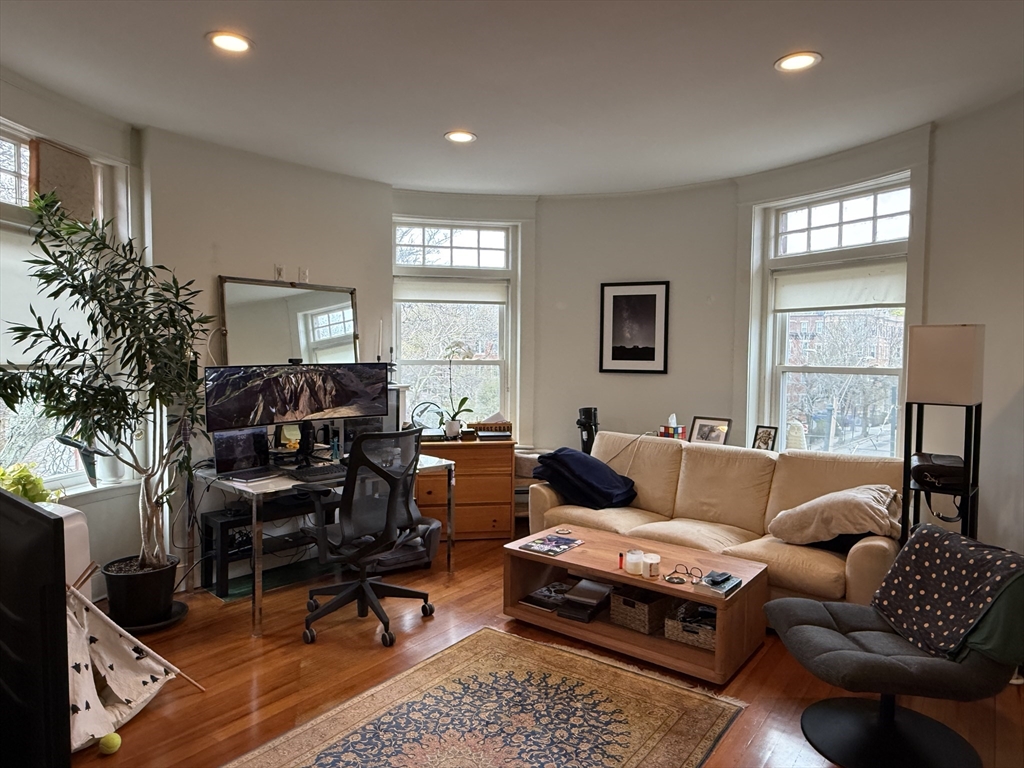1871 Beacon St 7