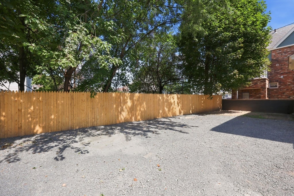 24 Washington Ave, Holyoke, MA, 24 Washington Ave, Holyoke, MA Photo #5