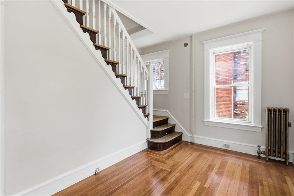 24 Washington Ave, Holyoke, MA, 24 Washington Ave, Holyoke, MA Photo #22