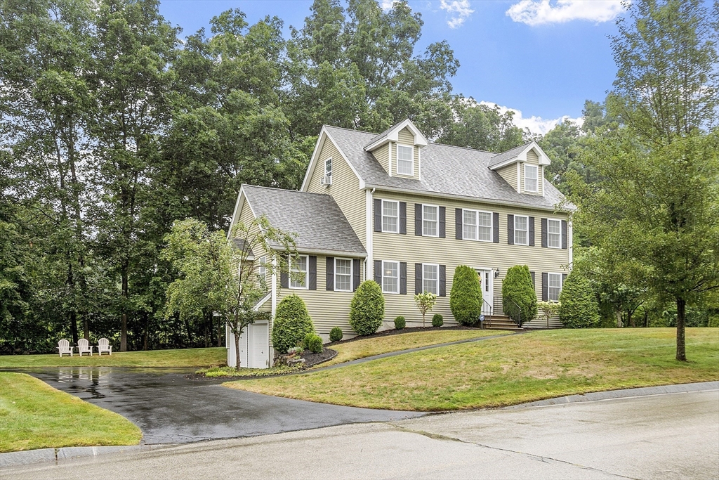 10 Kristine Lane
