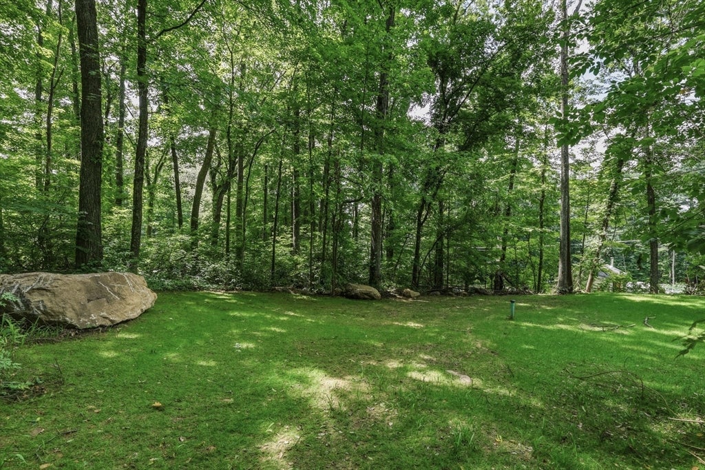 22 Knollwood Rd, Brimfield, MA Photo #23
