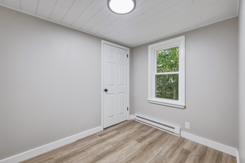 22 Knollwood Rd, Brimfield, MA Photo #12