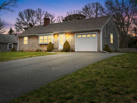 Photo of 10 Eastover, Dennis, MA 02660 (MLS # 73506853)