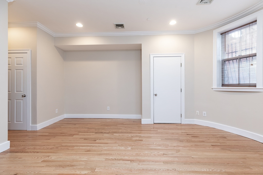 82-84 E Brookline St 1