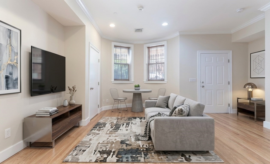 82-84 E Brookline St 1