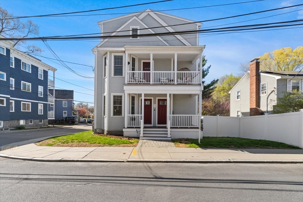 40 Catherine St 1