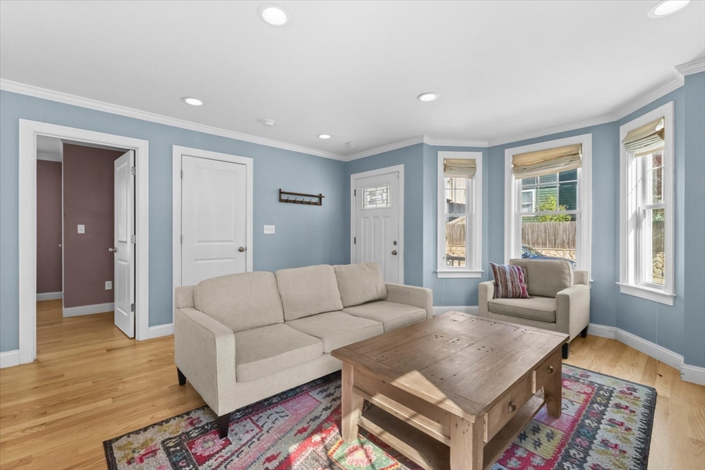 40 Catherine St 1