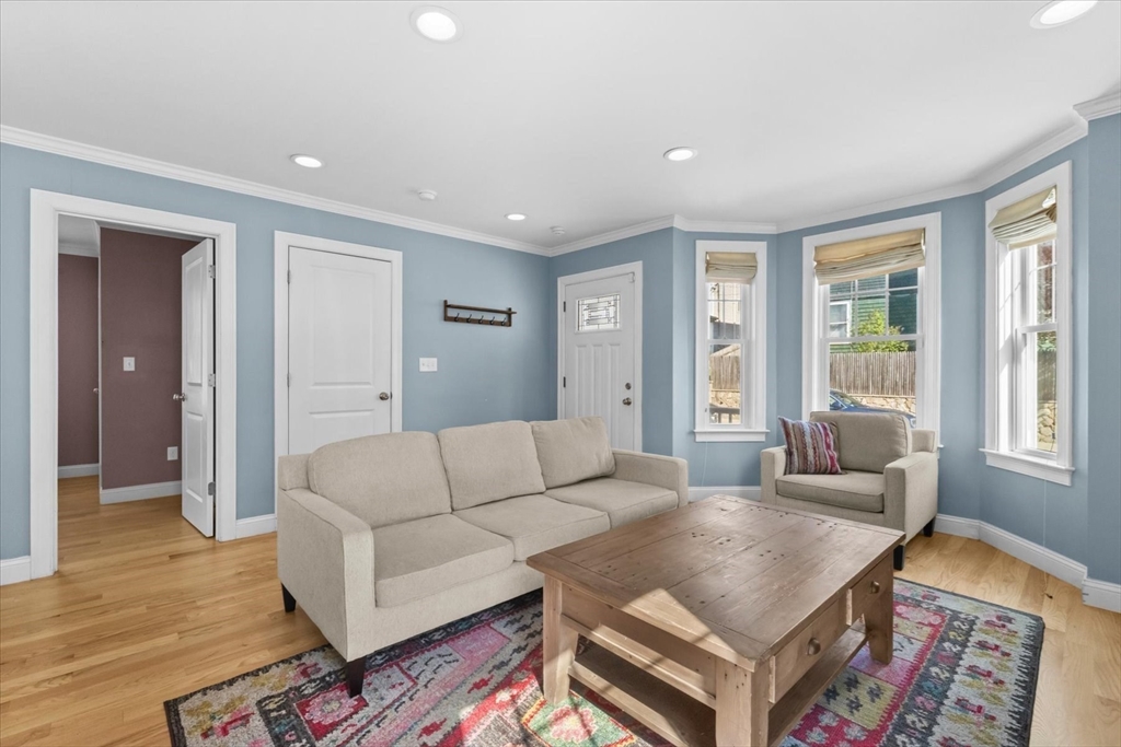 40 Catherine St 1