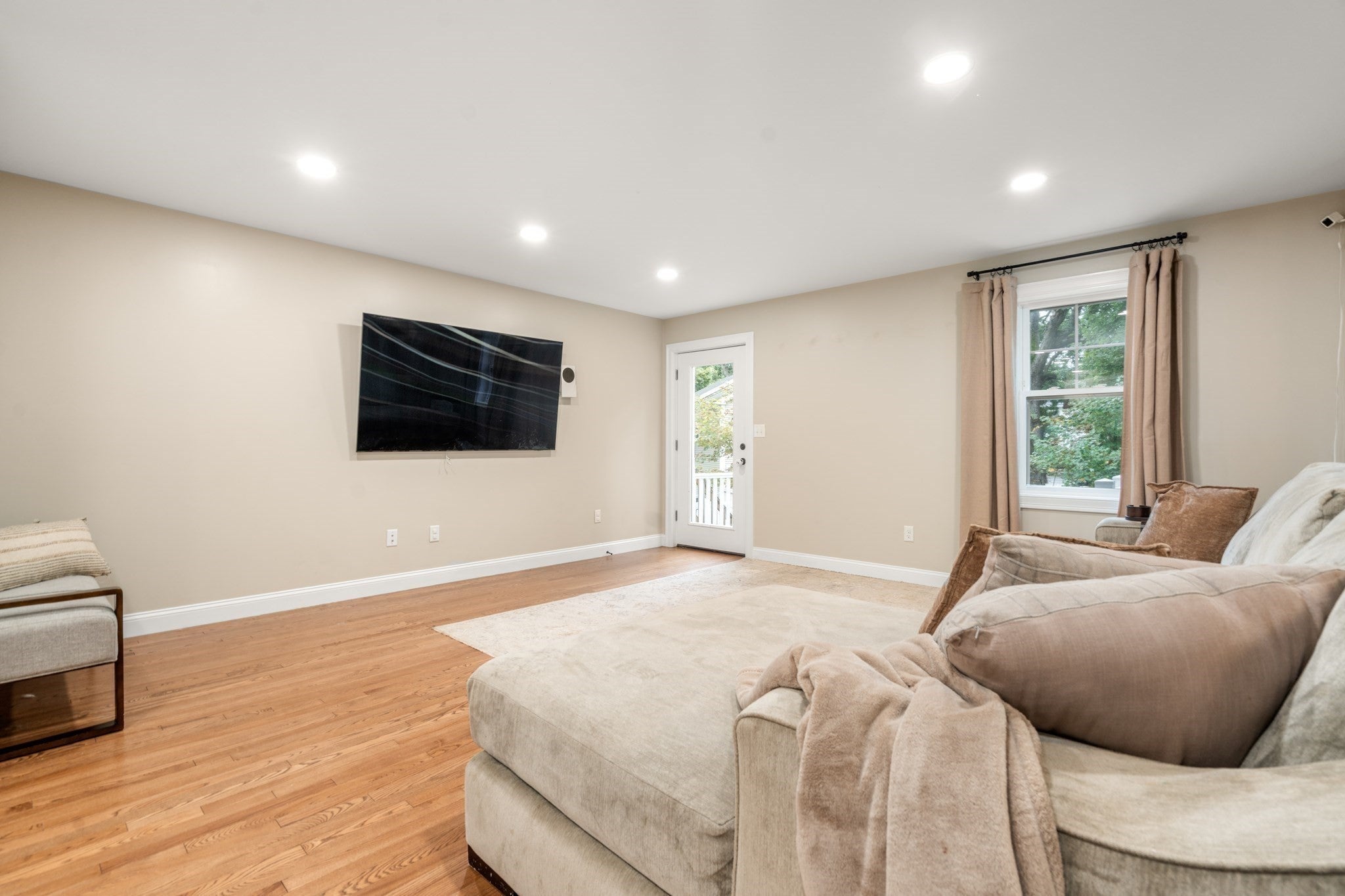 65 Castine St, Worcester, MA, 65 Castine St, Worcester, MA Photo #12