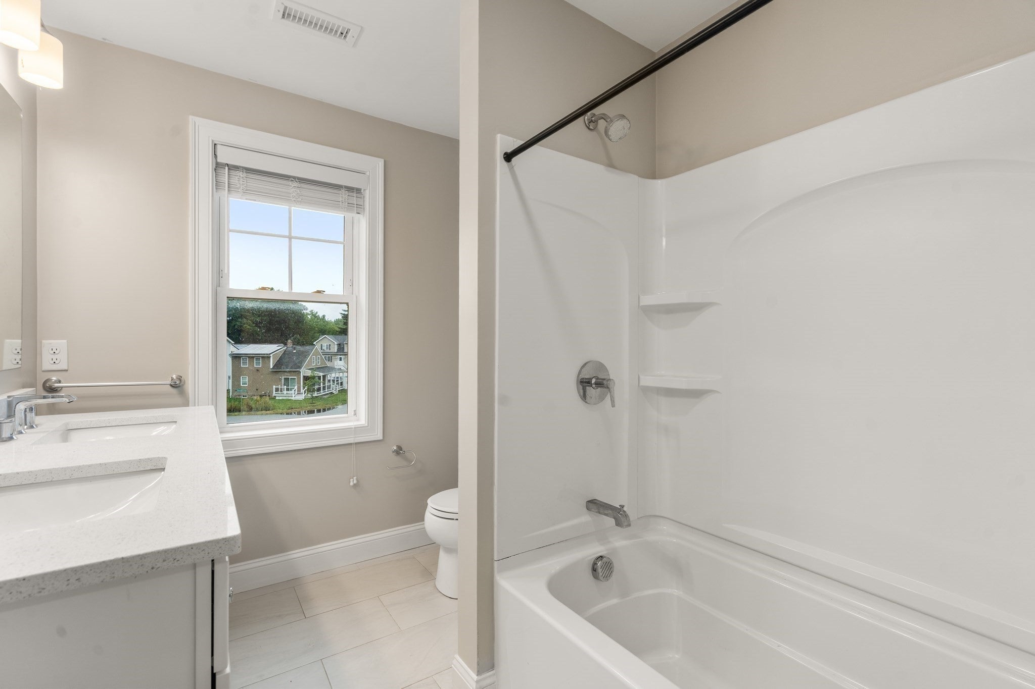 65 Castine St, Worcester, MA, 65 Castine St, Worcester, MA Photo #26