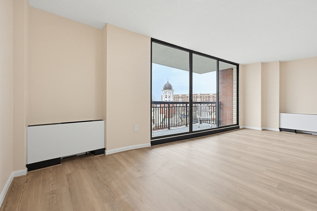 50 Longwood Ave 718