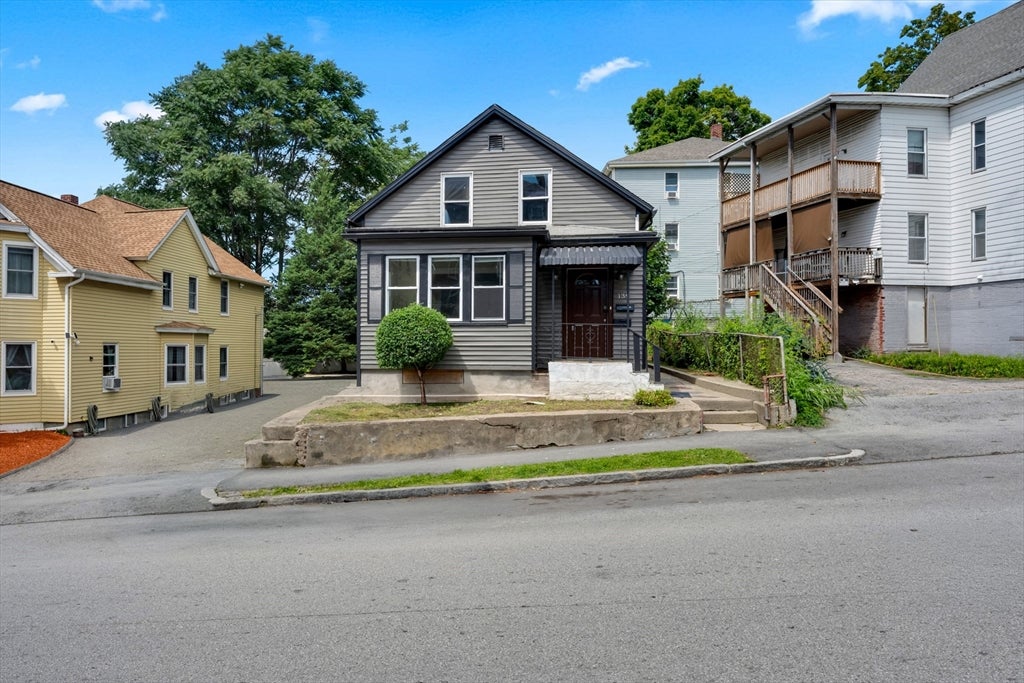 139 Endicott St, Worcester, MA Photo #1