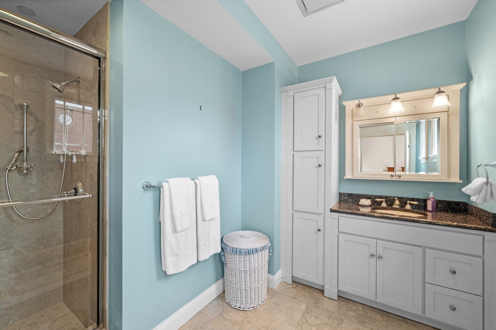 225 Humphrey Street #8, Swampscott, MA Photo #28