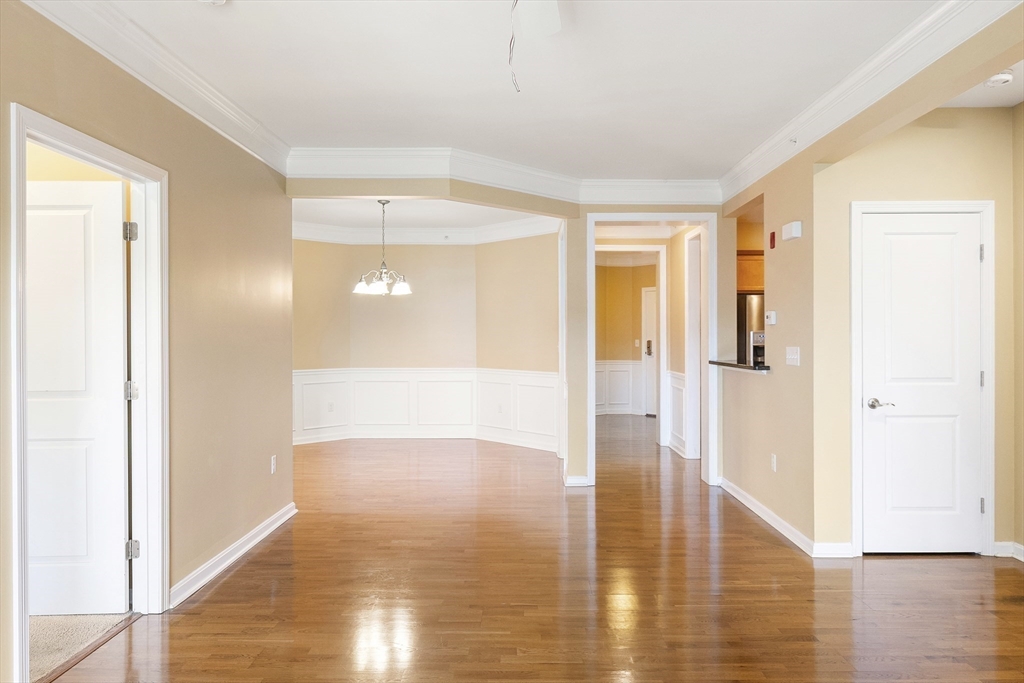 57 Augustus Court 4006