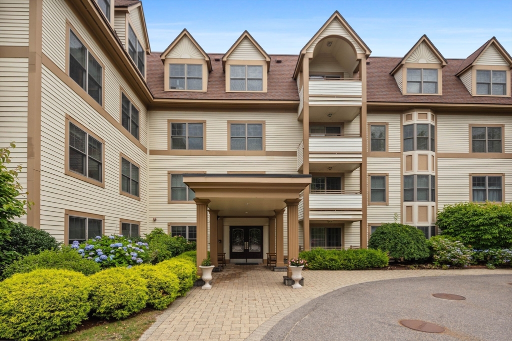 12 Russell Rd 405
