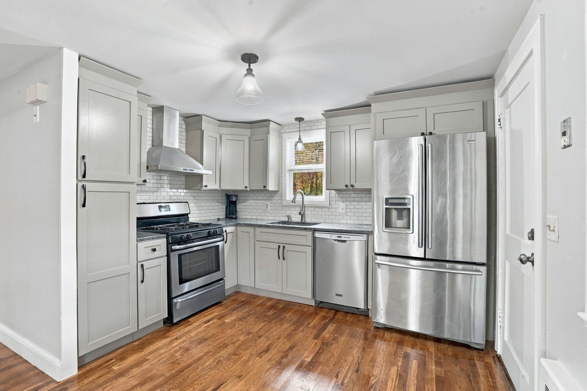 244 Mechanic St, Foxboro, MA, 244 Mechanic St, Foxboro, MA Photo #2