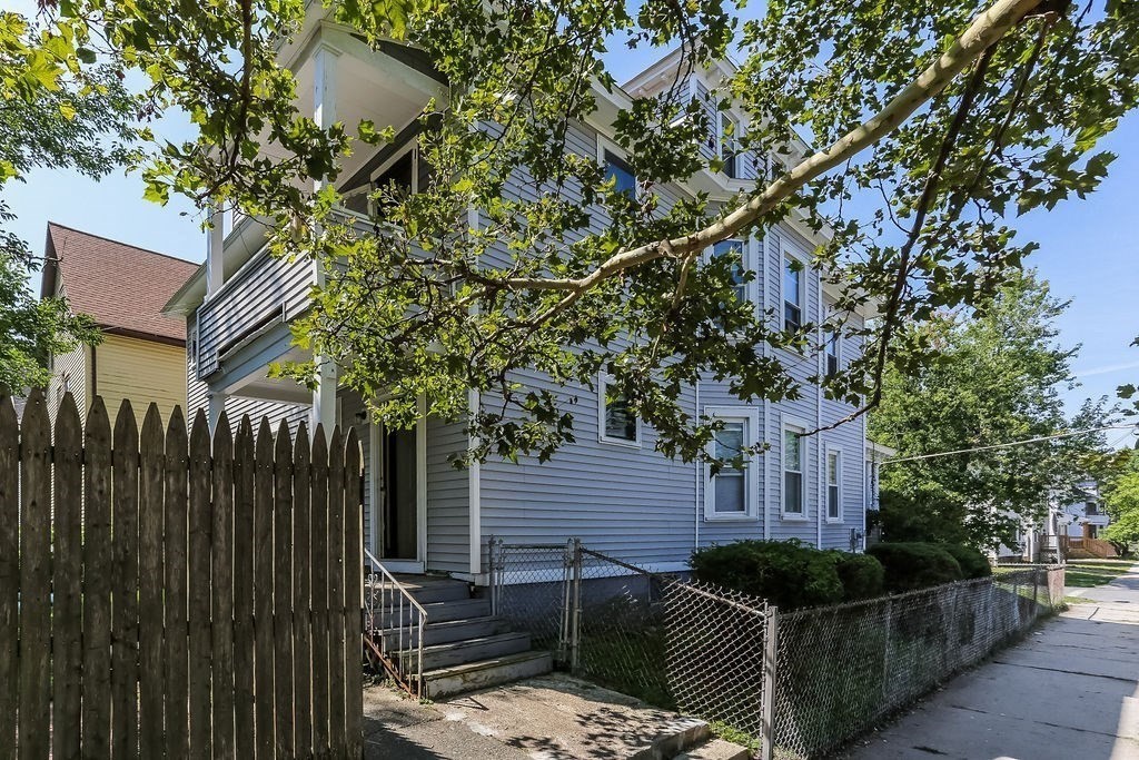 3 Sorrento St
