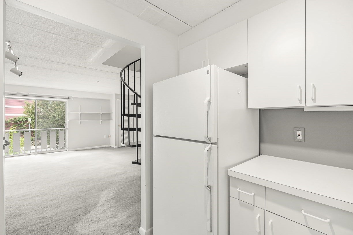17 Healey St #201, Cambridge, MA Photo #9