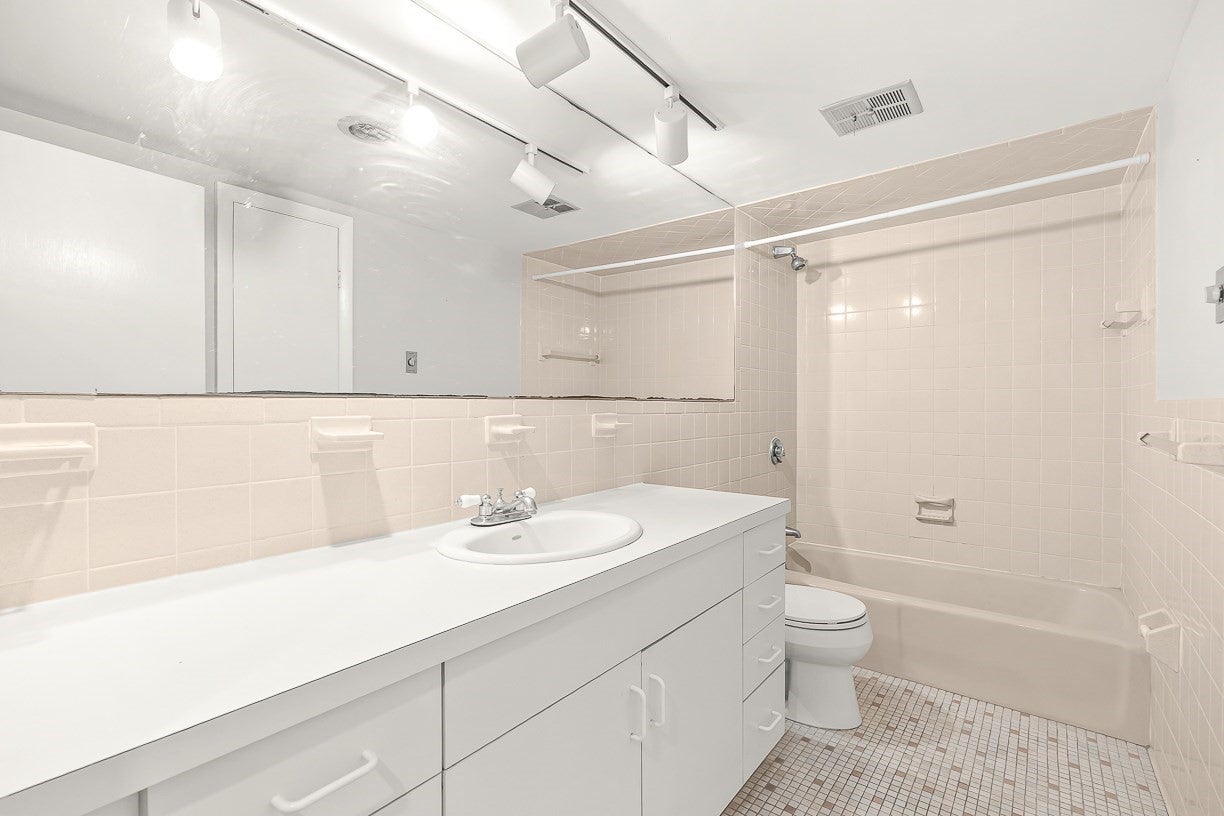 17 Healey St #201, Cambridge, MA Photo #18