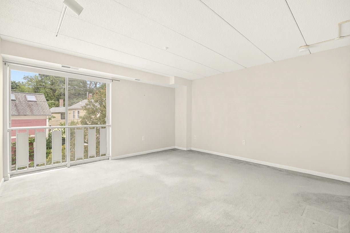 17 Healey St #201, Cambridge, MA Photo #12