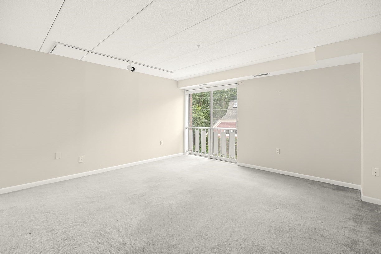17 Healey St #201, Cambridge, MA Photo #13