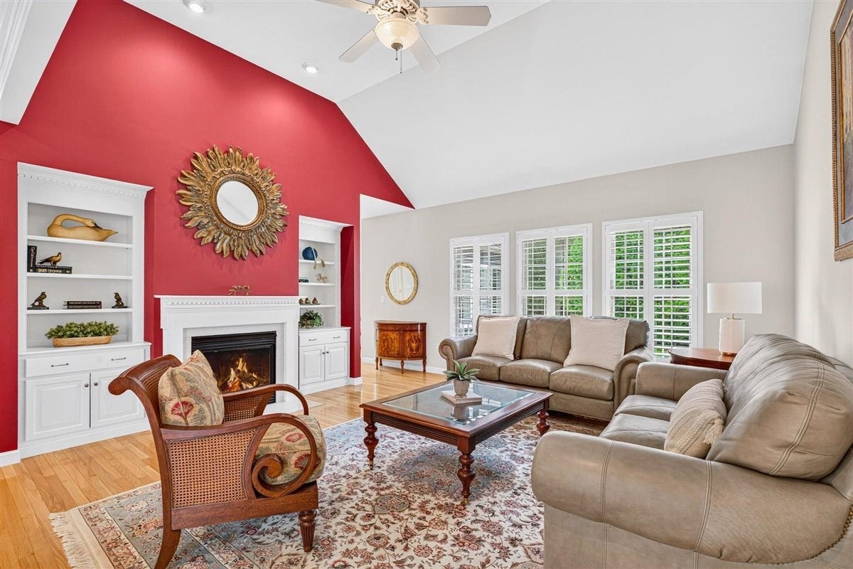 22 Silver Brook Ln 22