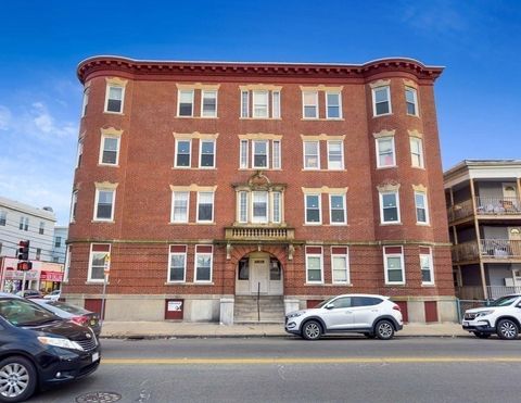 Photo of 526 Western Ave #13, Lynn, MA 01904 (MLS # 73500024)