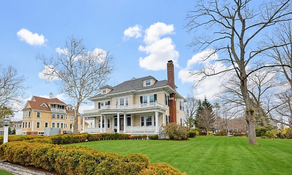 69 Rumford Ave